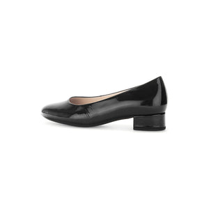Gabor Develop (31.320.97) - Ladies Court Shoe in Black Patent. Gabor | Wisemans | Bantry | Shoe Shop | West Cork | Ireland