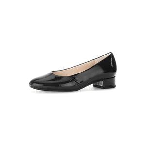 Gabor Develop (31.320.97) - Ladies Court Shoe in Black Patent. Gabor | Wisemans | Bantry | Shoe Shop | West Cork | Ireland