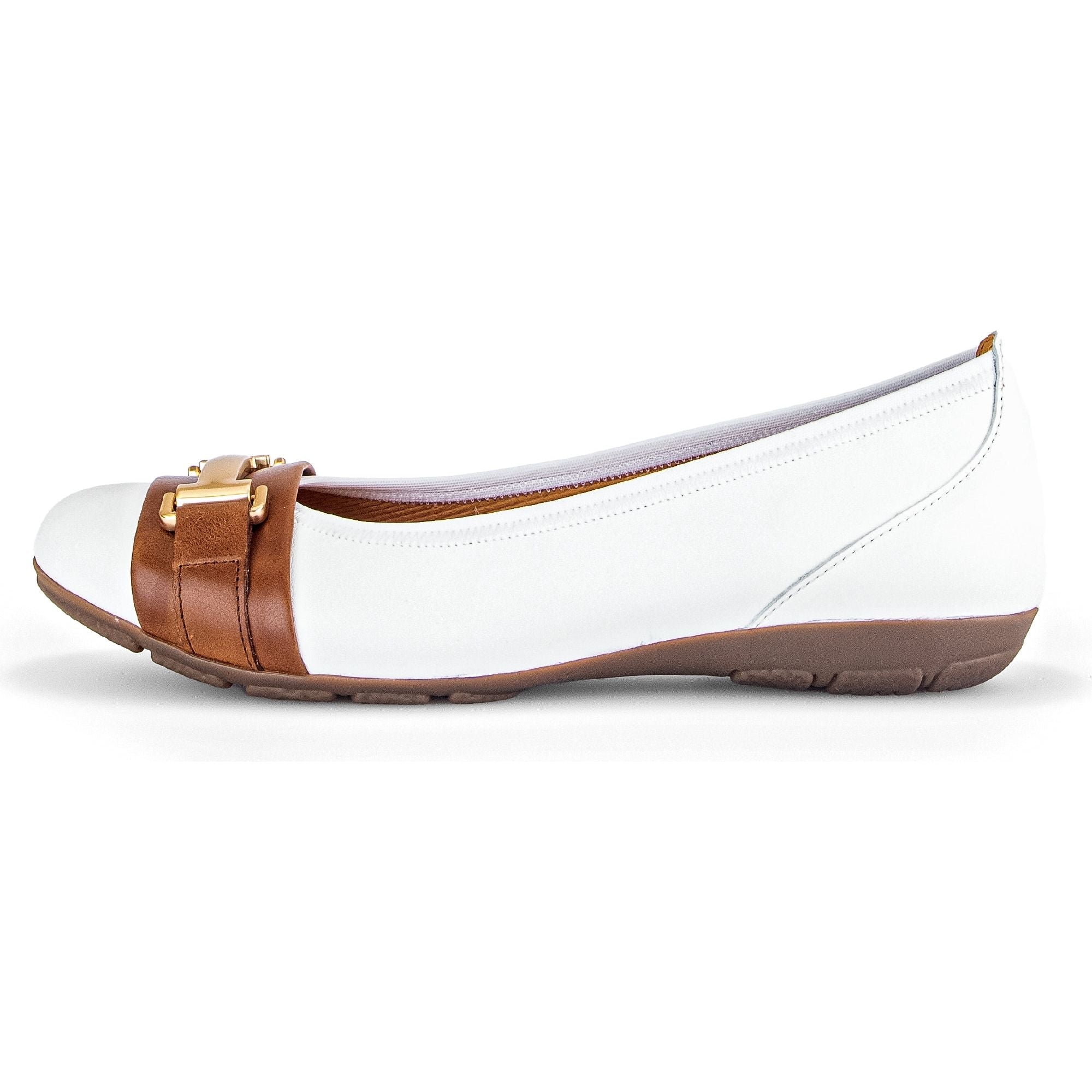 Gabor Rona (44.167.21) -Ladies Pump in White/Tan. Gabor Shoes | Wisemans | Bantry | Shoe Shop | West Cork | Ireland