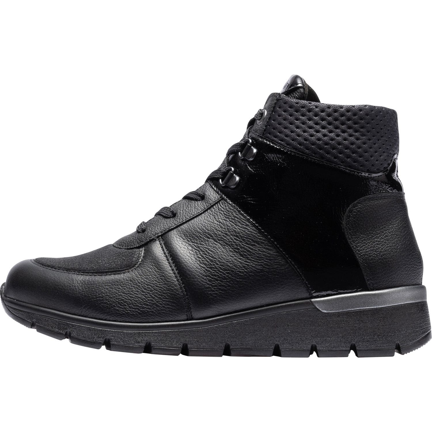 Waldlaufer K-Ramona (626K82)- Ladies Wide Fit Ankle Boot in Black | Waldlaufer  | Wide Fit Shoes | Wisemans | Bantry | West Cork | Ireland