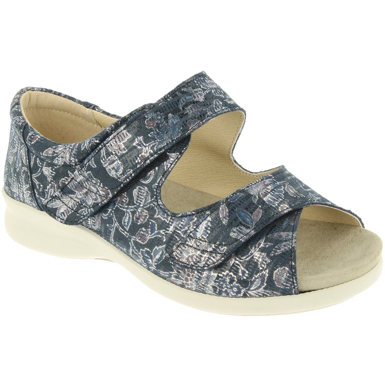 Ladies wide fitting shoes and sandals Clearance