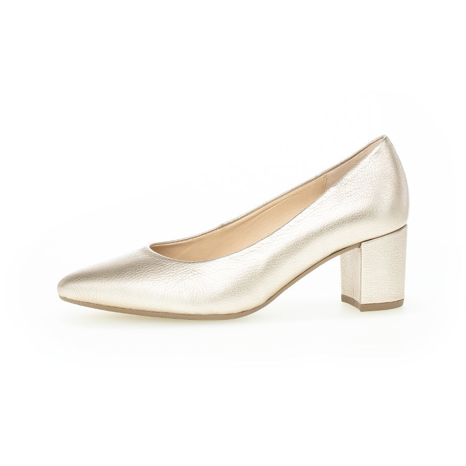 Gabor Kayo (21.450.62) - Ladies Court Shoe in Gold . Gabor Ladies Shoes| Ladies Boots | Ladies Sandals | Wisemans | Bantry | West Cork | Ireland