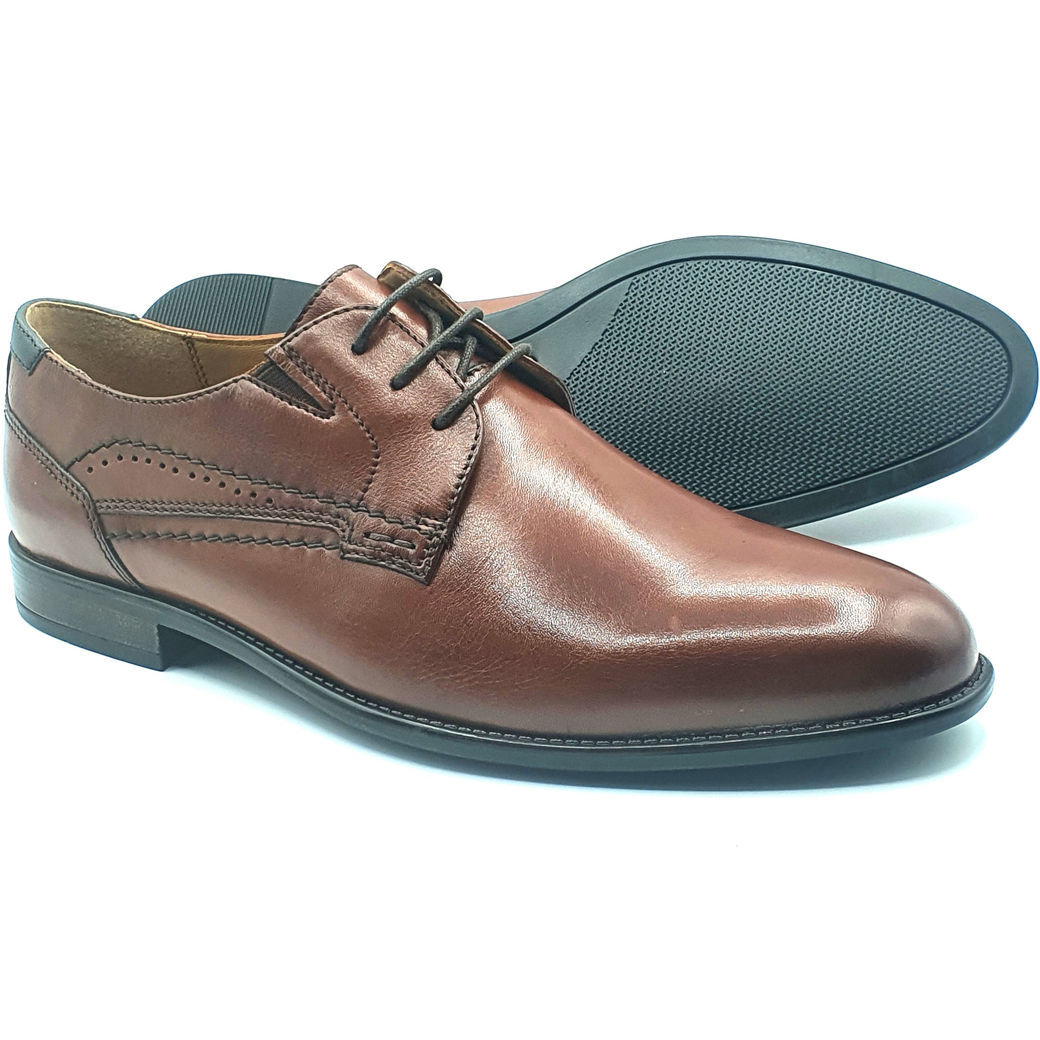Dubarry Dell (5848) - Mens Extra Fit Formal Shoe in Chestnut . Dubarry Of Ireland | Mens & Ladies Shoe | Wisemans | Bantry | West Cork | Ireland
