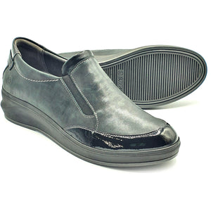 Suave Fiona(603401)- Ladies Low Wedge Slip On In Black . Suave Shoes | Wisemans | Bantry | West Cork | Ireland